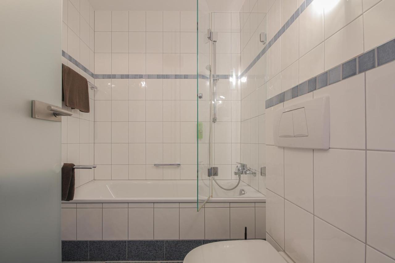 Landgasthof Hotel Rebstock Stuhlingen Eksteriør billede